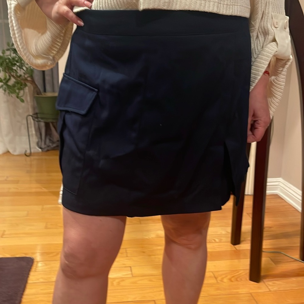 Zara navy asymmetric skort